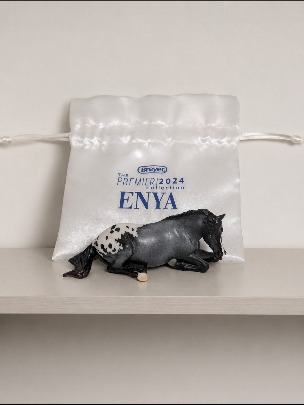 Breyer 2024 Premier Collection Enya Stablemate Bonus Model w/ Satin Bag